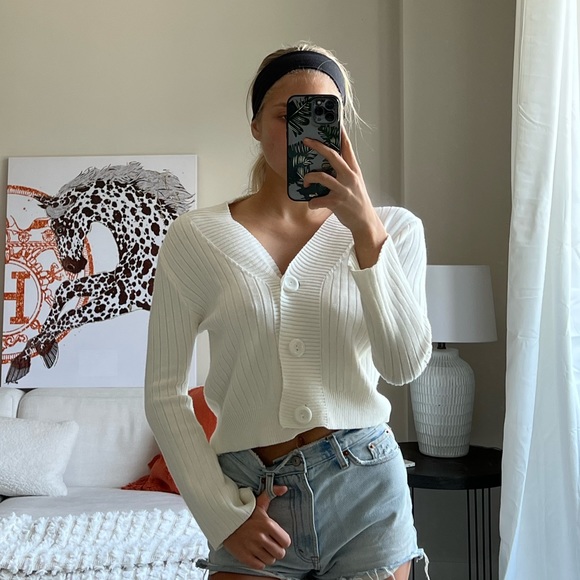 Sweaters - Princess Polly Cardigan